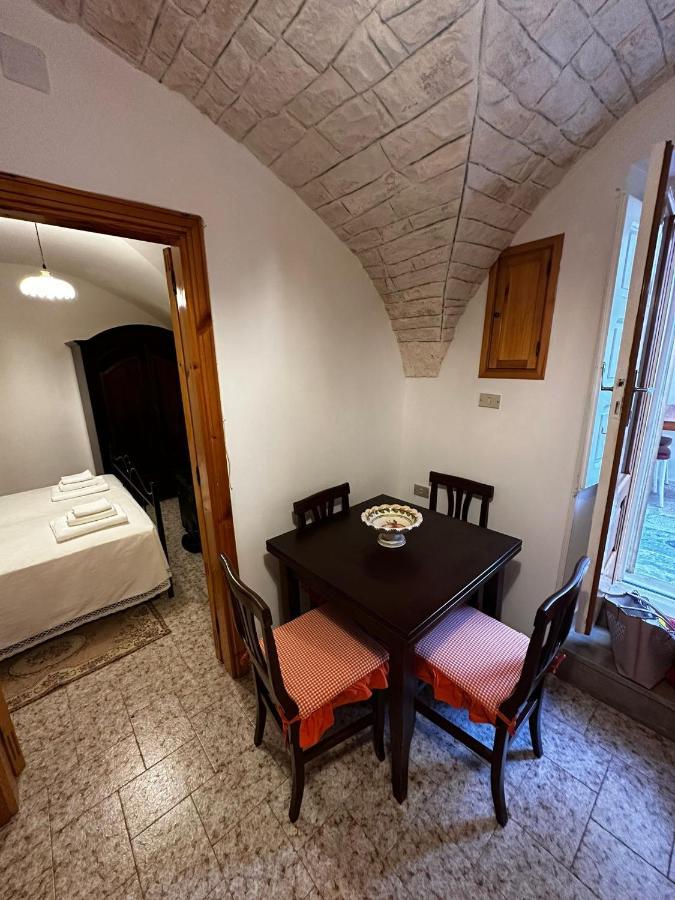 דירות צ'יסטרנינו Casa Pietra Viva מראה חיצוני תמונה